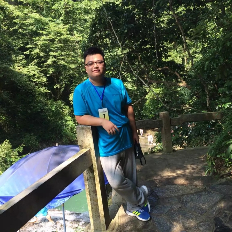 RLC的第二张照片--滨州相亲服务中心