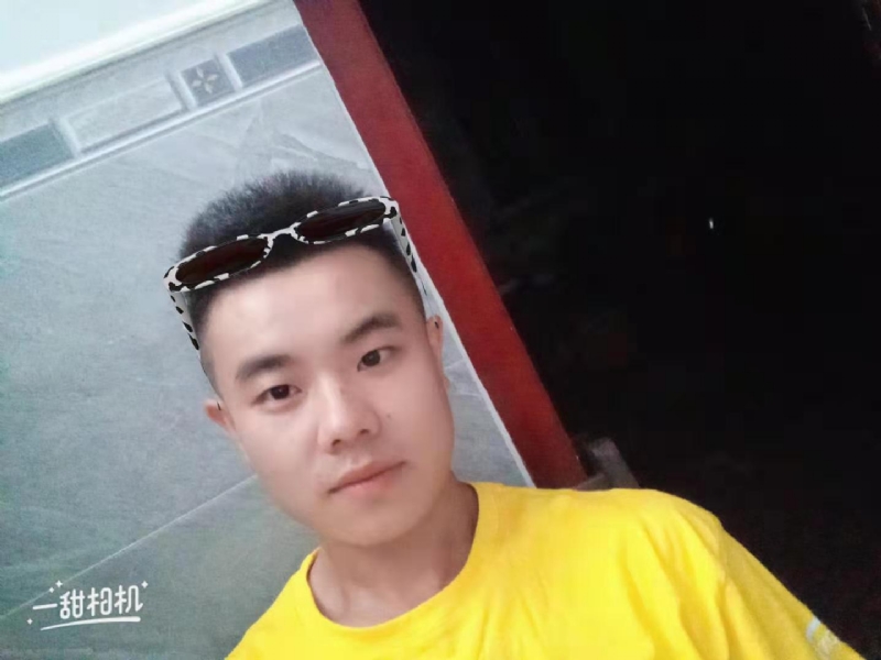 建国90周年的学渣的第一张照片--滨州相亲服务中心