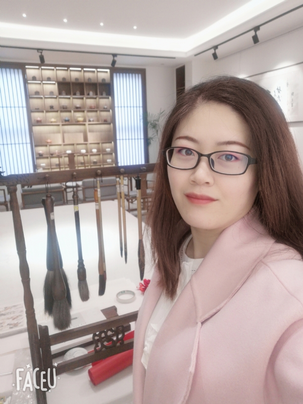 亮晶晶的薄荷茶的第一张照片--滨州相亲服务中心