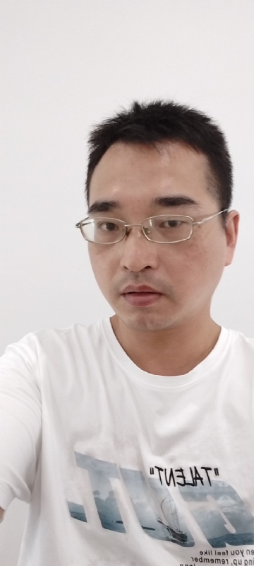 辉哥的第二张照片--滨州相亲服务中心