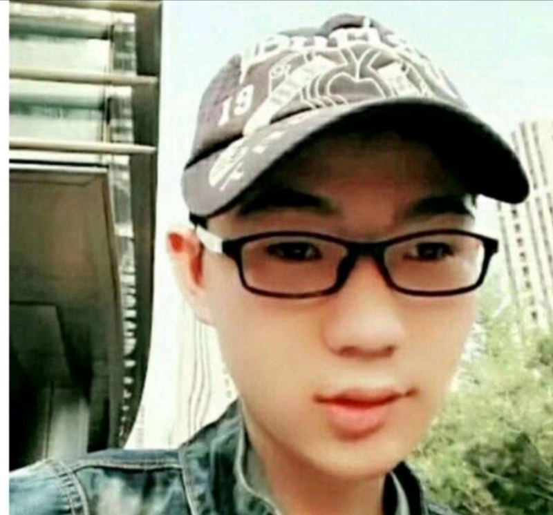 小霪虫的第三张照片--滨州相亲服务中心