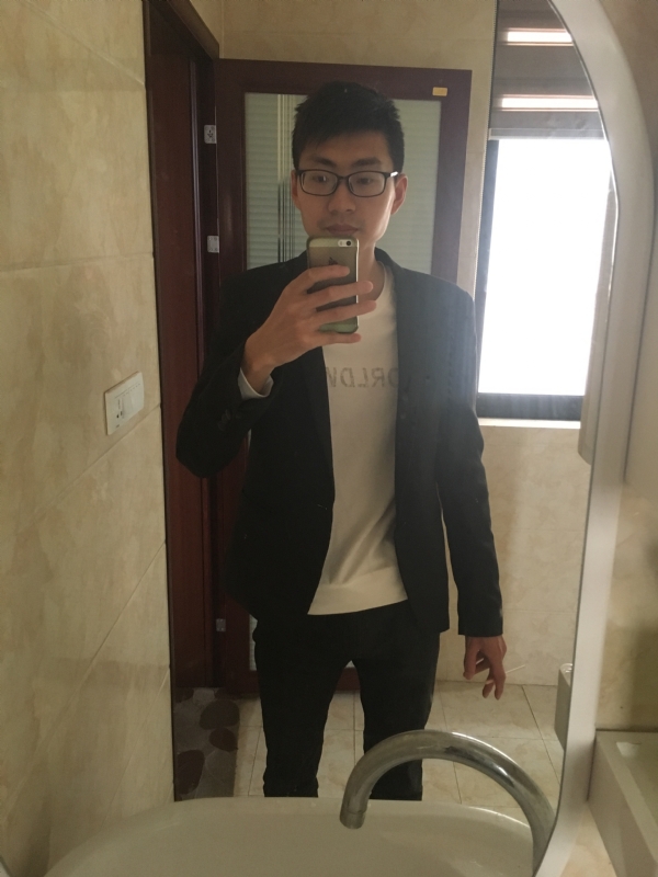 一生何求的第一张照片--滨州相亲服务中心