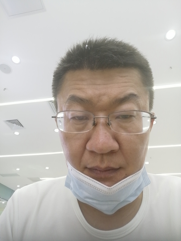 无奈的第一张照片--滨州相亲服务中心