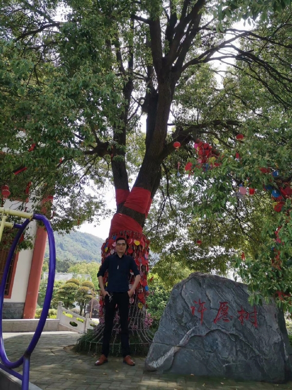 霸气的第一张照片--滨州相亲服务中心