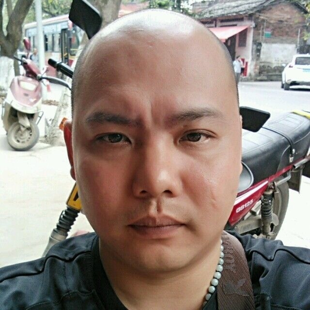 开心就好的第一张照片--滨州相亲服务中心