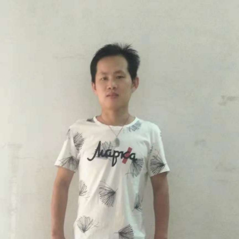 平平的第一张照片--滨州相亲服务中心