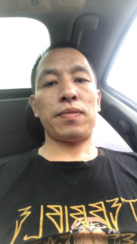 迷茫的第一张照片--滨州相亲服务中心