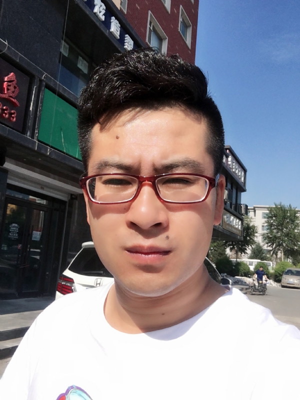 AA首席的第一张照片--滨州相亲服务中心