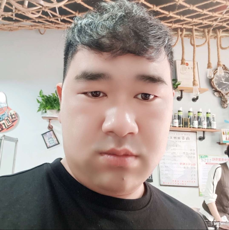 田野小伟的第二张照片--滨州相亲服务中心