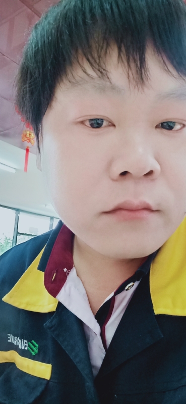 三哥哥的第一张照片--滨州相亲服务中心