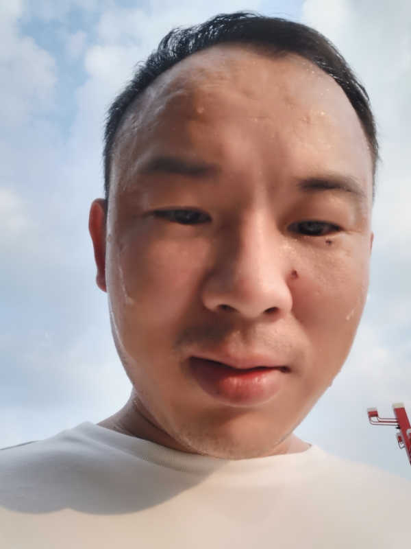 唐老鸭的第一张照片--滨州相亲服务中心