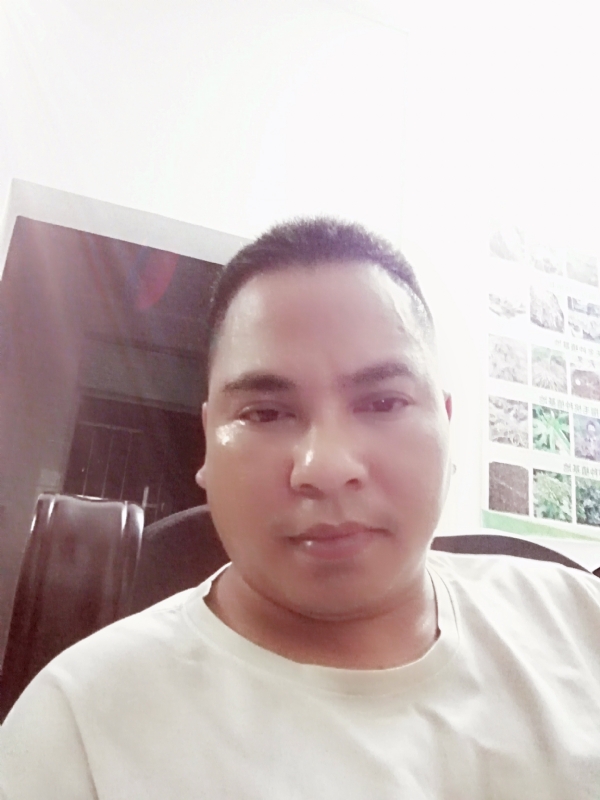 小叔也有爱的第一张照片--滨州相亲服务中心