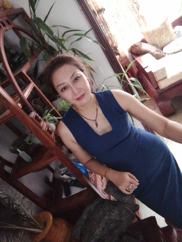 1975珠砂痣的第二张照片--滨州相亲服务中心