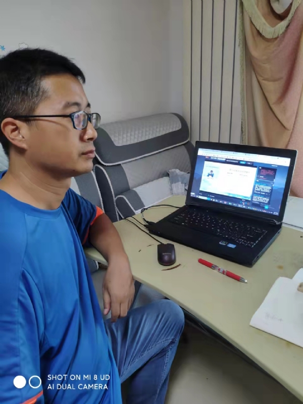 高锰酸钾的紫的第一张照片--滨州相亲服务中心