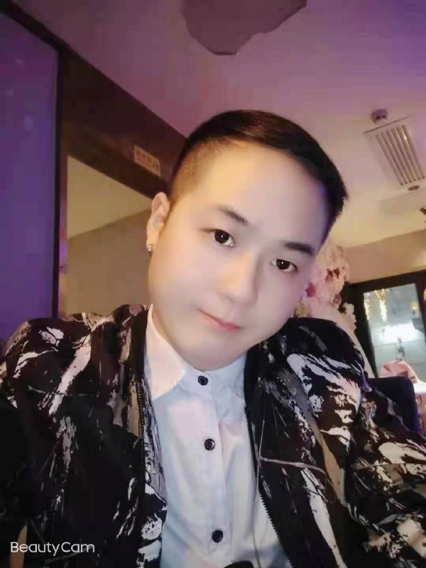 放弃一切，从头再来的第一张照片--滨州相亲服务中心