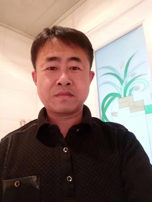 坦率的第一张照片--滨州相亲服务中心