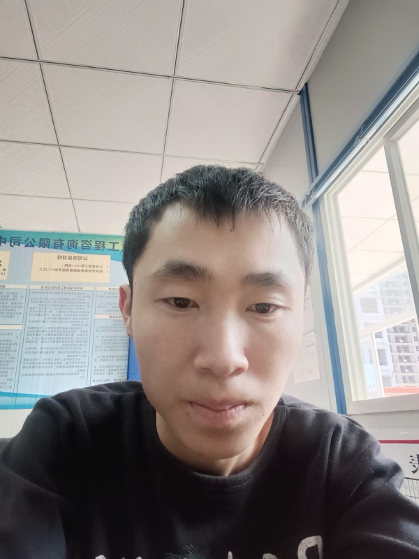 小哥哥的第一张照片--滨州相亲服务中心