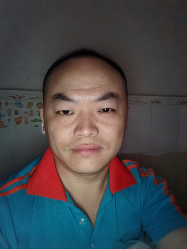 与子携老的第二张照片--滨州相亲服务中心