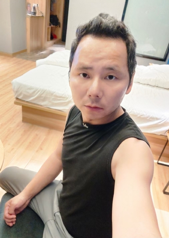 爱远的要命的第一张照片--滨州相亲服务中心