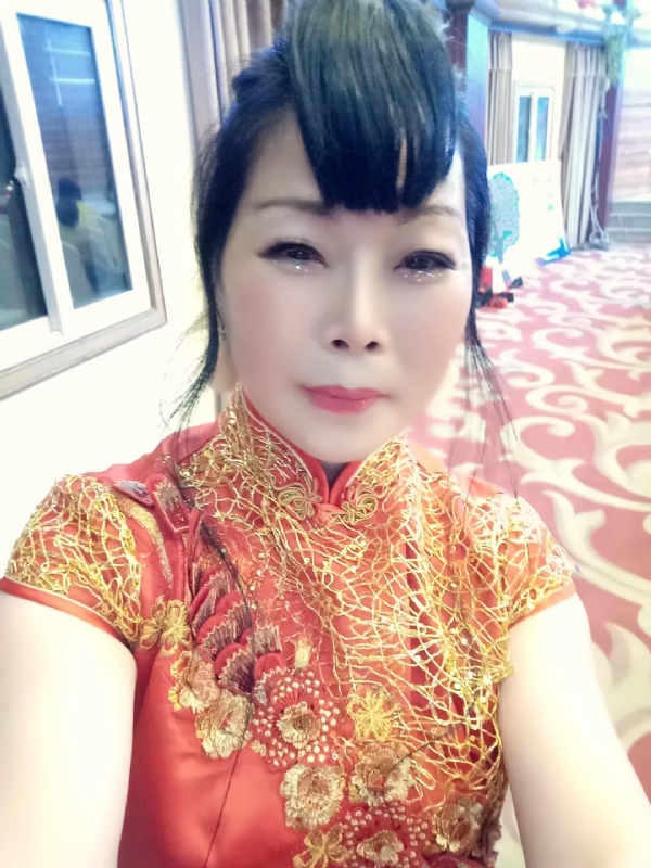 冰雪的第一张照片--滨州相亲服务中心