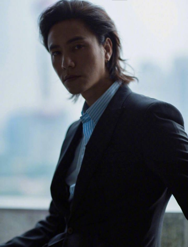 李嘉廷的第三张照片--滨州相亲服务中心