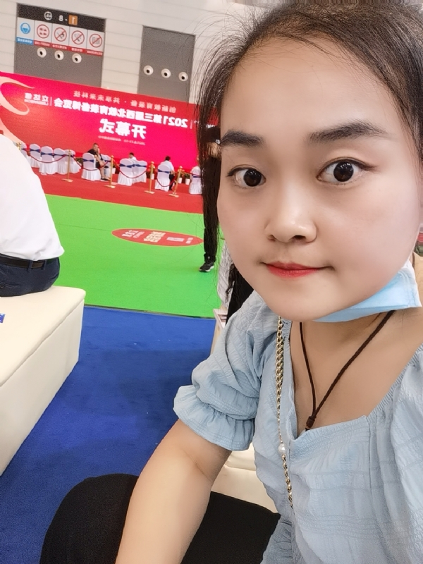 娜娜的第一张照片--滨州相亲服务中心