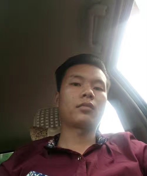 单亲爸爸的第一张照片--滨州相亲服务中心