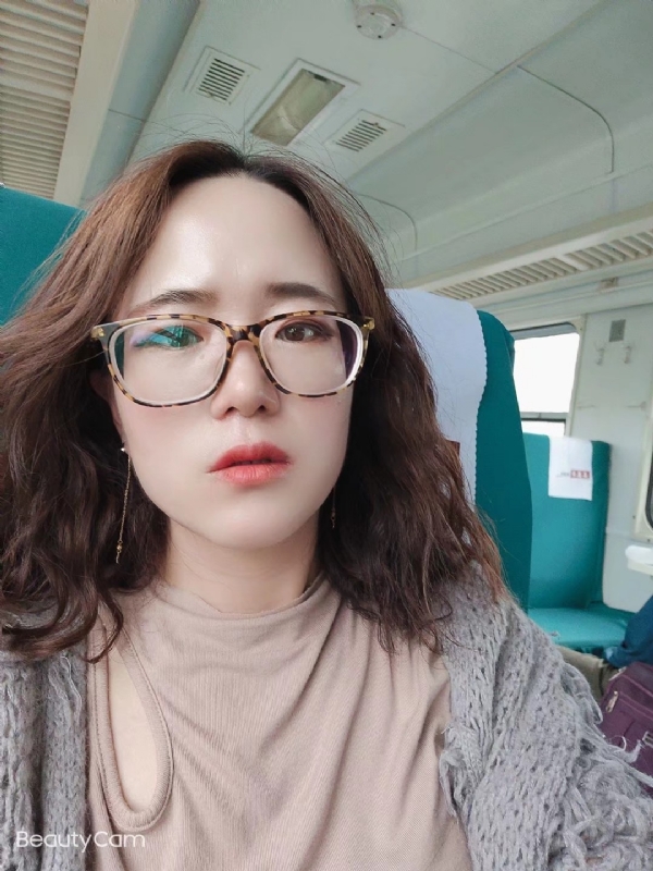 云烟成雨的第一张照片--滨州相亲服务中心