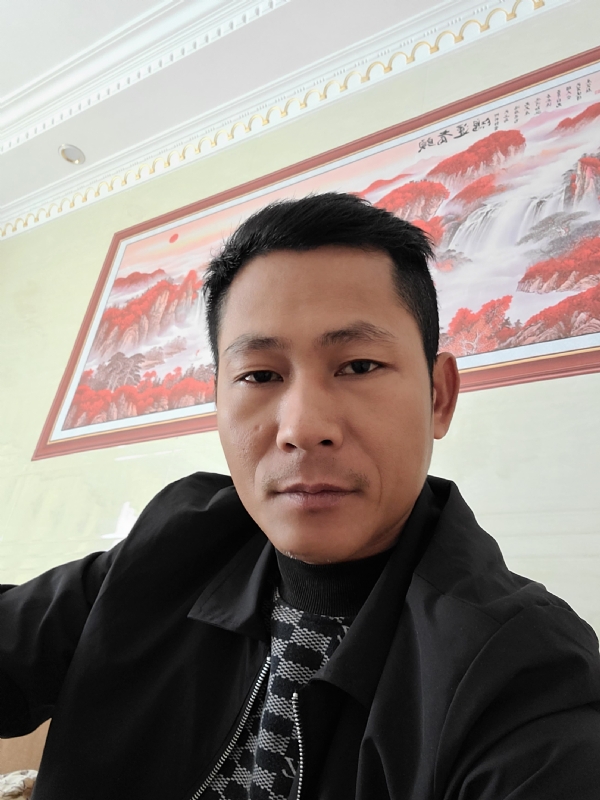 大叔的第一张照片--滨州相亲服务中心