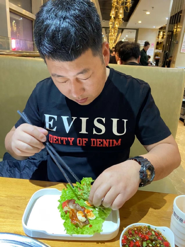 砒霜的第一张照片--滨州相亲服务中心