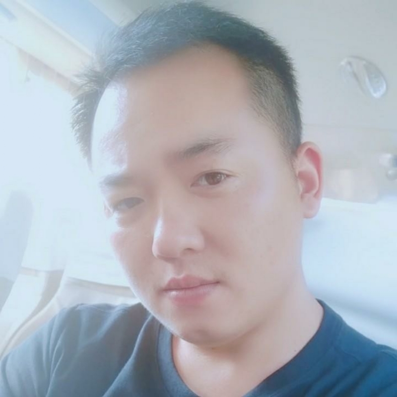 荒漠°的第一张照片--滨州相亲服务中心