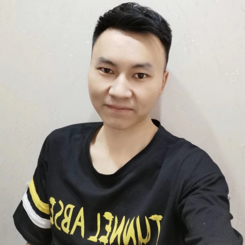 大男孩的第一张照片--滨州相亲服务中心