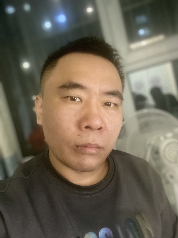 云的第三张照片--滨州相亲服务中心