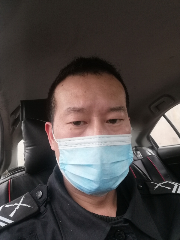 不会躲的刺猬的第一张照片--滨州相亲服务中心