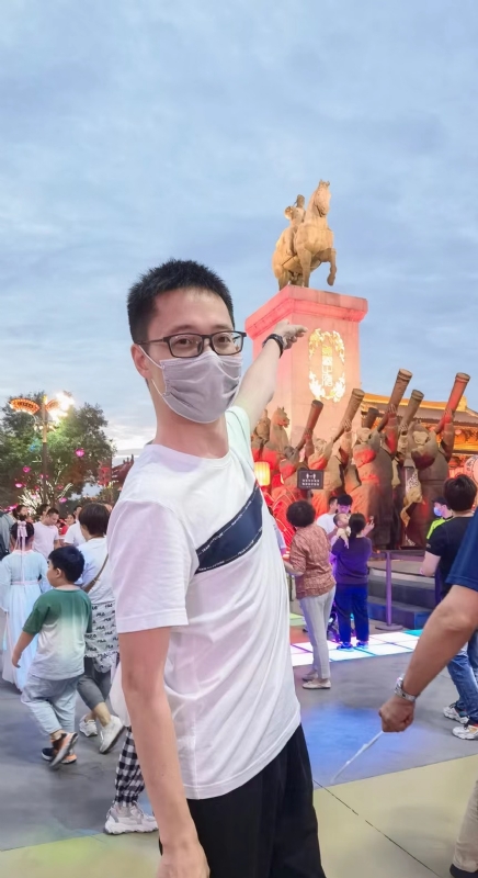 一休哥的第一张照片--滨州相亲服务中心