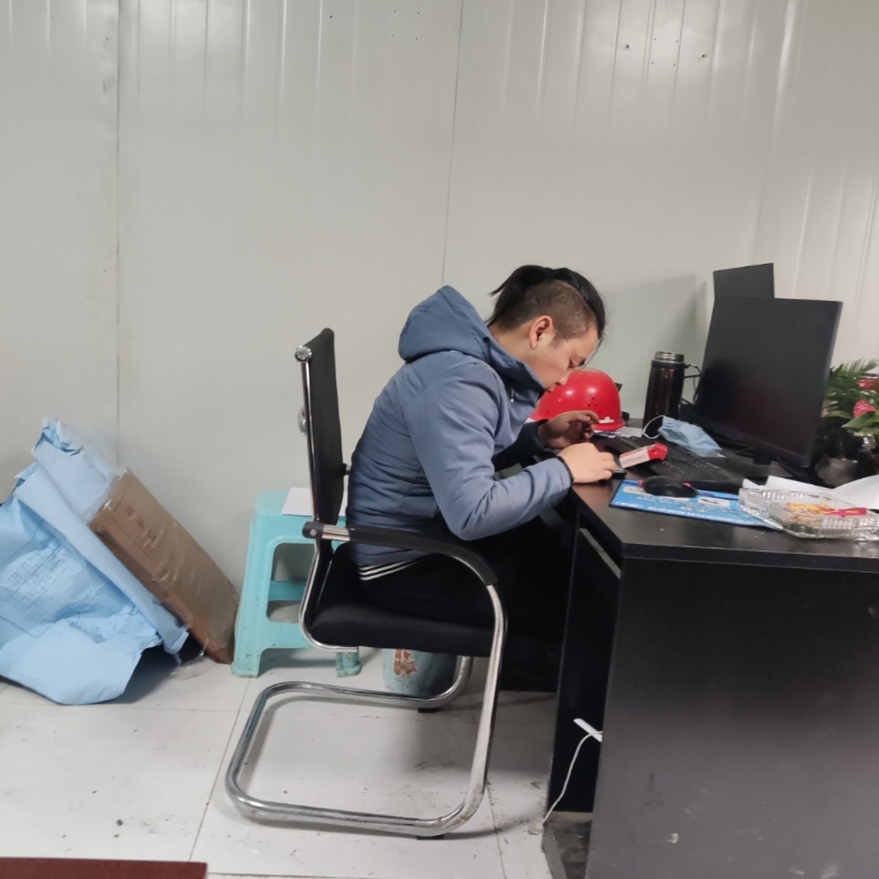 太空舱的第一张照片--滨州相亲服务中心