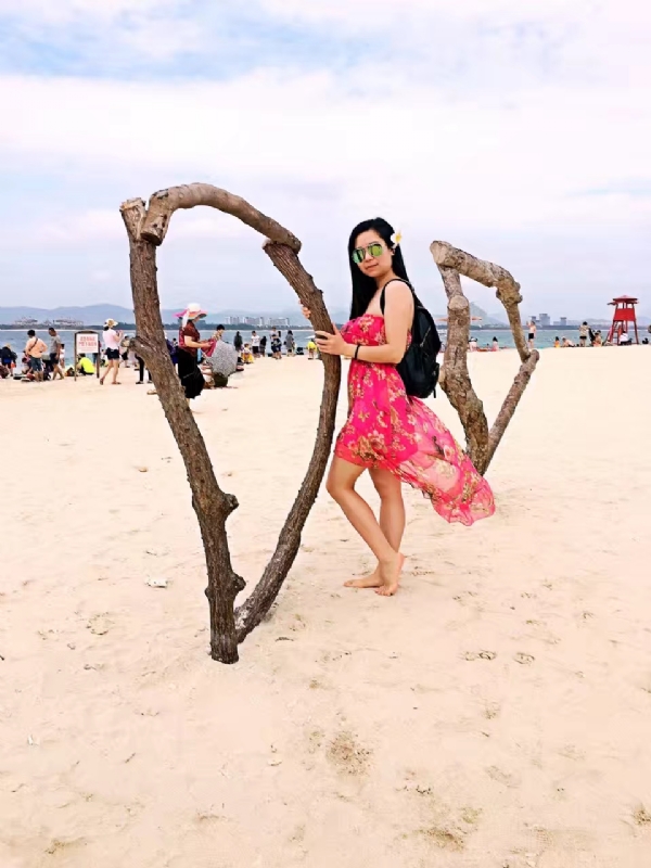 Carry的第二张照片--滨州相亲服务中心