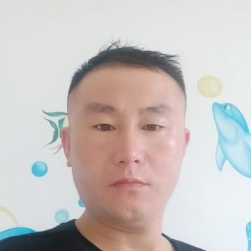 周广瑞的第一张照片--滨州相亲服务中心