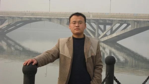 云中望月的第一张照片--滨州相亲服务中心