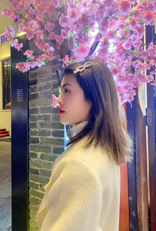 大眼妹的第一张照片--滨州相亲服务中心