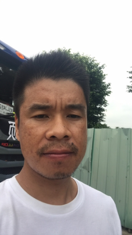 奔跑的蜗牛的第一张照片--滨州相亲服务中心