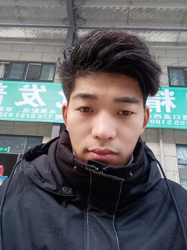 AA的第二张照片--滨州相亲服务中心