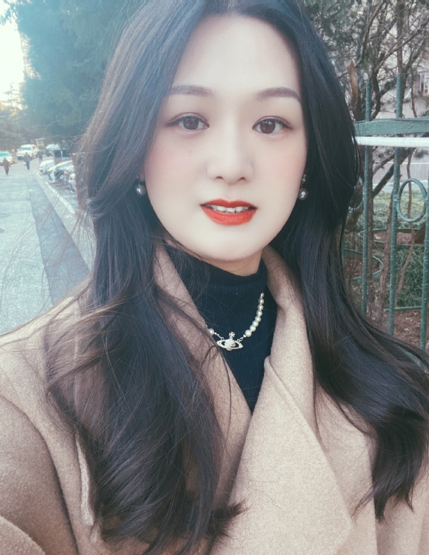 盧盈穎的第一张照片--滨州相亲服务中心