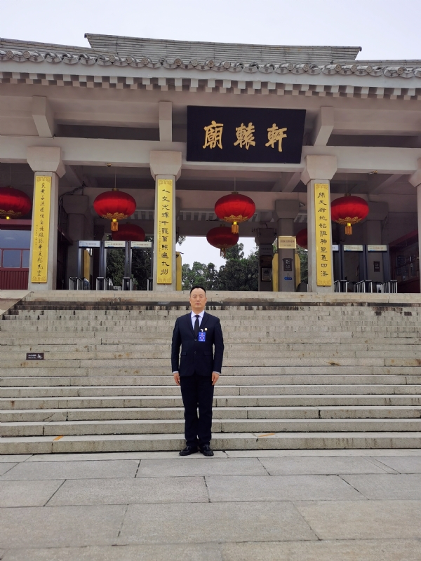 莫待花落空折枝的第二张照片--滨州相亲服务中心