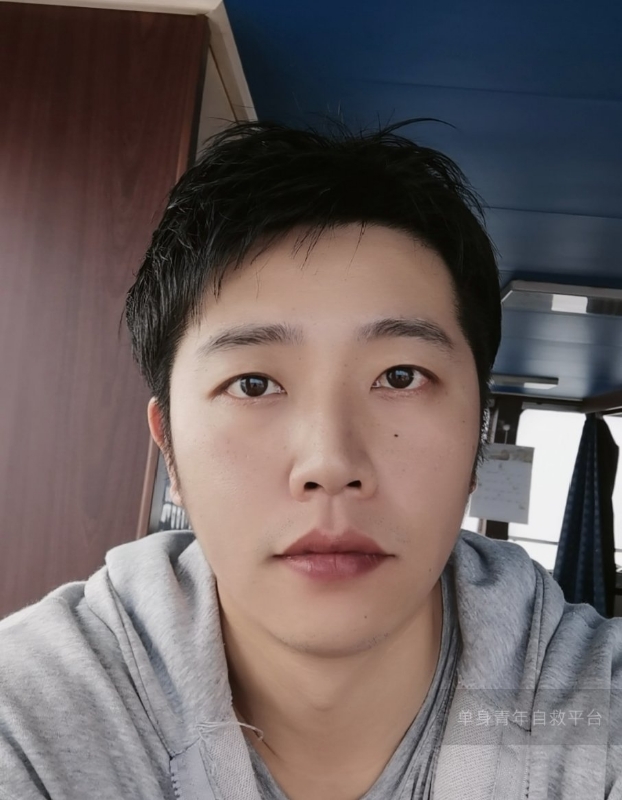 不太帅的男人的第一张照片--滨州相亲服务中心