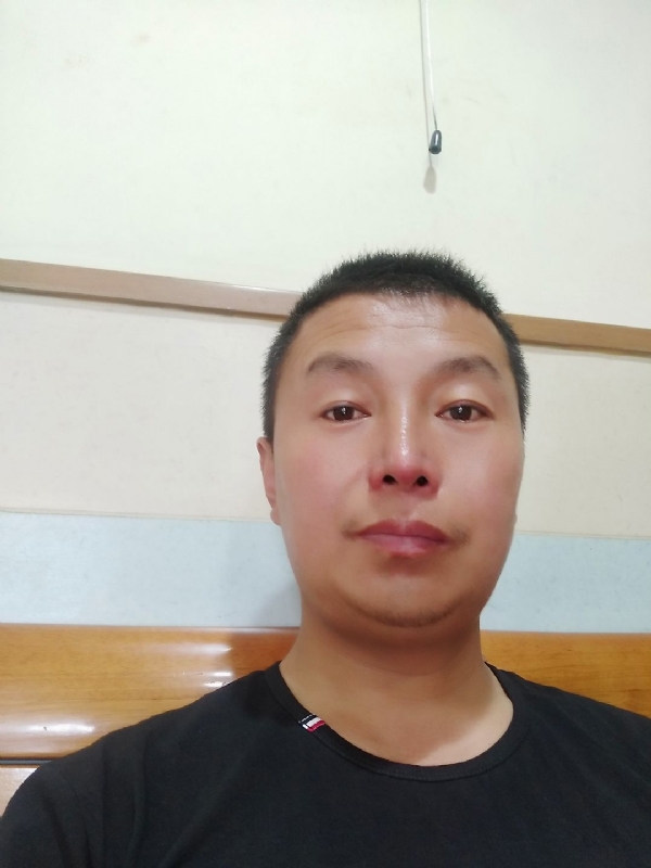 快乐的小鱼儿的第一张照片--滨州相亲服务中心