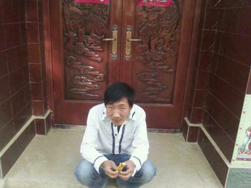 潘先生的第一张照片--滨州相亲服务中心