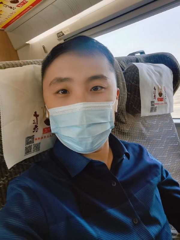 孤独的小屁猪的第二张照片--滨州相亲服务中心