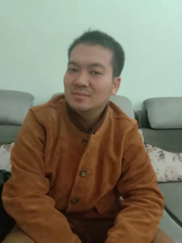 艺民的第一张照片--滨州相亲服务中心