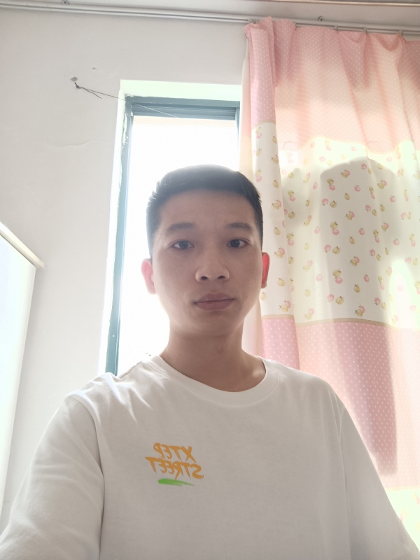 朱公子的第三张照片--滨州相亲服务中心